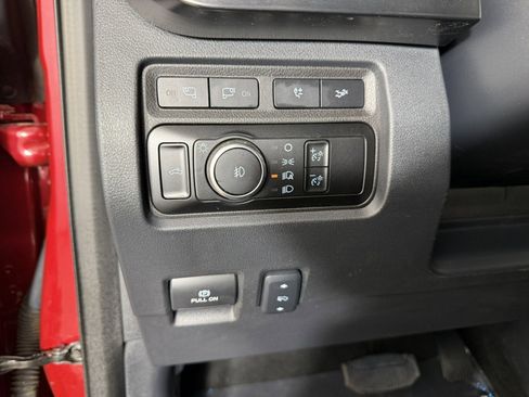 Certified 2024 Ford F250 Lariat w/ Lariat Ultimate Package AWD/4WD image 25
