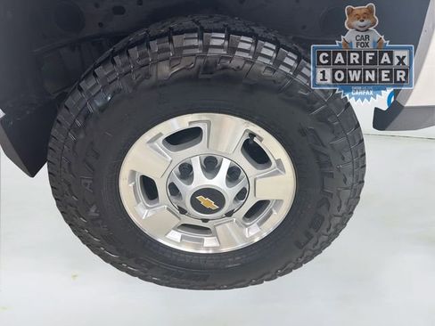 Used 2015 Chevrolet Silverado 2500 LT image 17