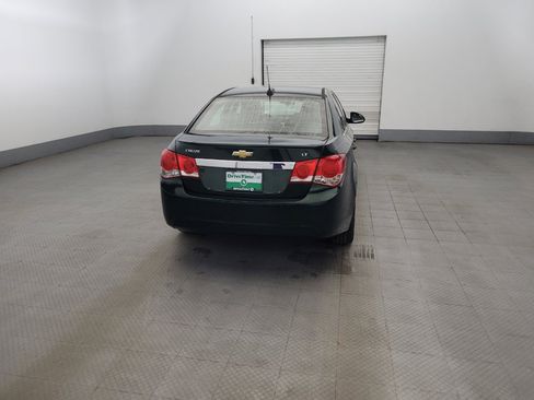 Used 2015 Chevrolet Cruze LT FWD image 7