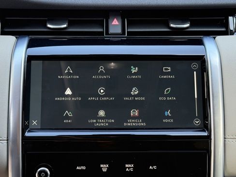 Used 2023 Land Rover Discovery Sport S image 24