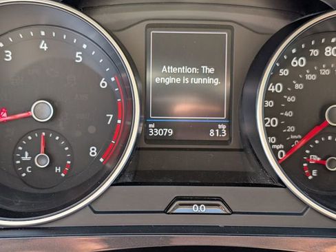 Used 2021 Volkswagen Tiguan S image 14