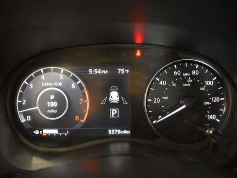 Certified 2023 Nissan Kicks SR FWD image 26