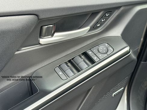 New 2026 Subaru Solterra Limited image 18