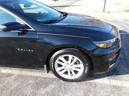 Used 2016 Chevrolet Malibu Hybrid w/ Driver Confidence Package image 28