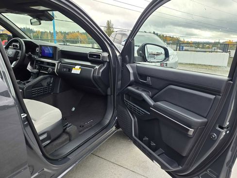 Certified 2025 Toyota 4Runner SR5 image 10