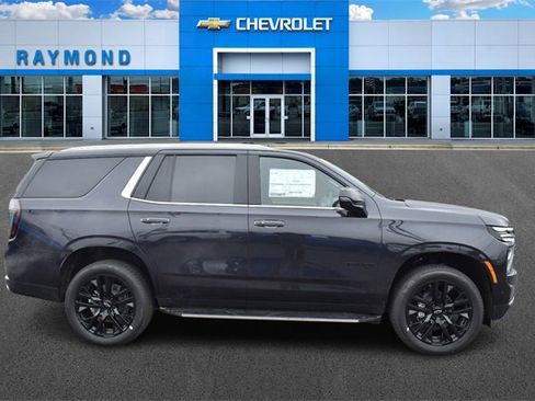 New 2026 Chevrolet Tahoe Premier image 2