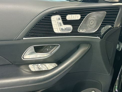 Used 2023 Mercedes-Benz Maybach GLS 600 Maybach GLS 600 image 18