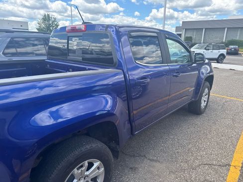 Used 2017 Chevrolet Colorado LT w/ LT Convenience Package AWD/4WD image 12