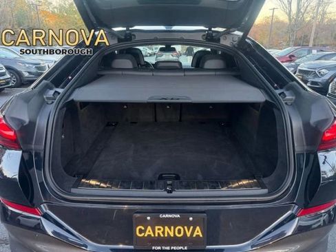 Used 2025 BMW X6 xDrive40i image 10