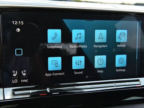 Certified 2024 Volkswagen Atlas Cross Sport SE w/ Panoramic Sunroof Package AWD/4WD image 14