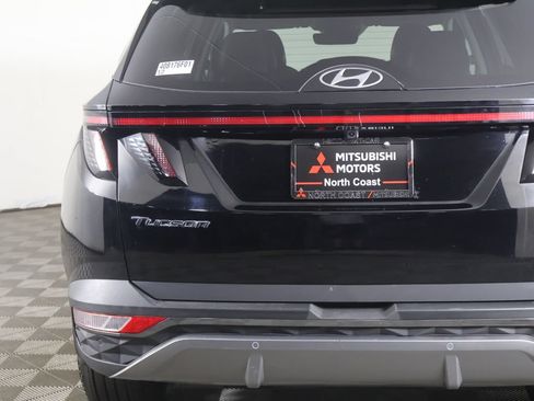 Used 2024 Hyundai Tucson Limited AWD/4WD image 18