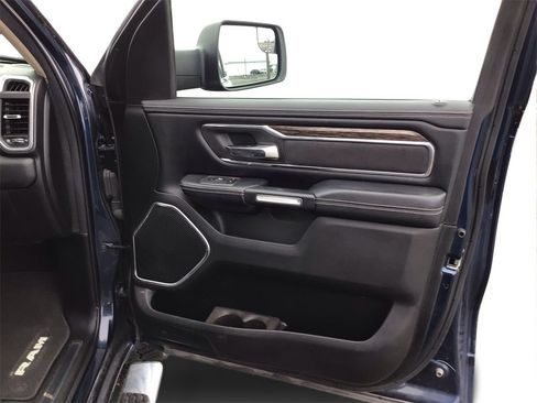Used 2019 RAM 1500 Laramie image 21