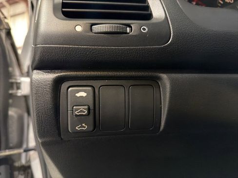 Used 2005 Honda Accord EX-L image 16