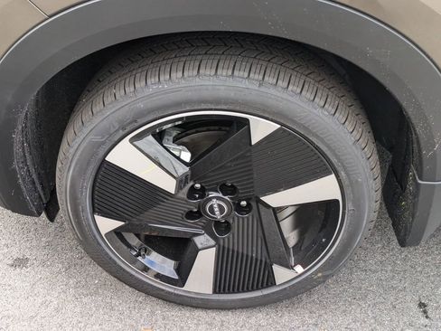 New 2026 Nissan Kicks SR w/ SR Premium Package image 23