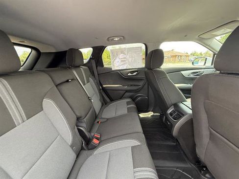 Used 2023 Chevrolet Blazer LT w/ Driver Confidence Package AWD/4WD image 18