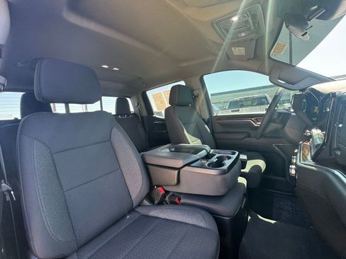 Used 2024 GMC Sierra 1500 SLE w/ Preferred Package AWD/4WD image 35