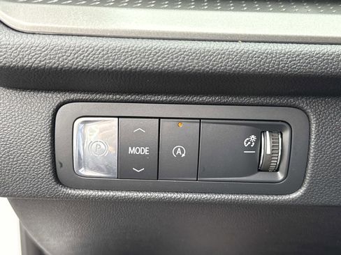 New 2026 Chevrolet Traverse LT w/ Enhanced Driving Package FWD image 30