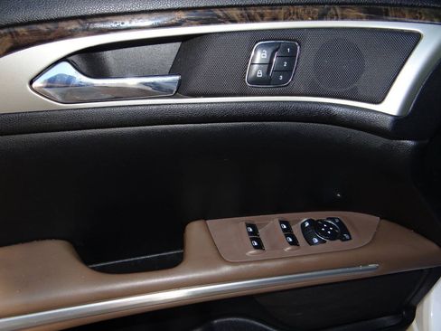 Used 2015 Lincoln MKZ AWD w/ Equipment Group 102A Reserve image 12