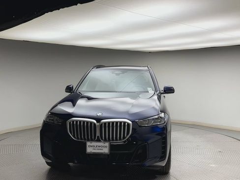 Used 2025 BMW X5 xDrive40i w/ M Sport Package AWD/4WD image 7