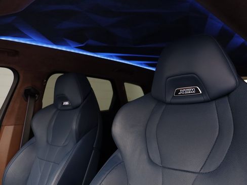 Used 2023 BMW XM image 16
