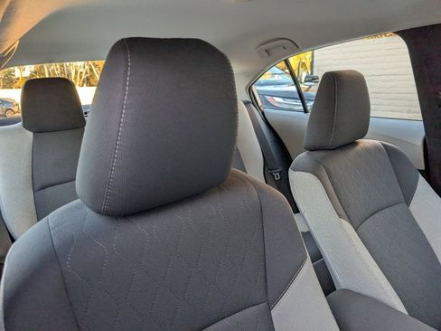 Used 2026 Toyota Corolla LE image 3