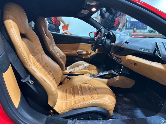 Used 2016 Ferrari 488 GTB RWD image 47