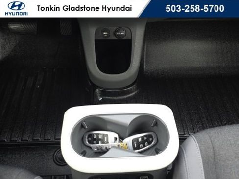 Certified 2024 Hyundai Ioniq 5 SEL image 18