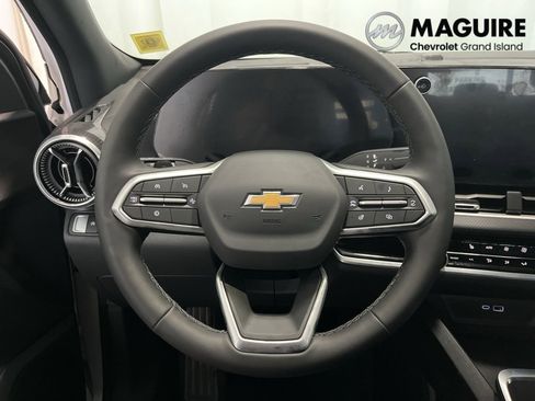 New 2026 Chevrolet Equinox LT w/ Convenience Package II image 5