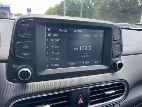 Used 2018 Hyundai Kona SEL FWD image 25