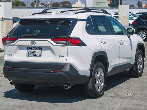 Certified 2025 Toyota RAV4 XLE w/ Convenience Package image 9