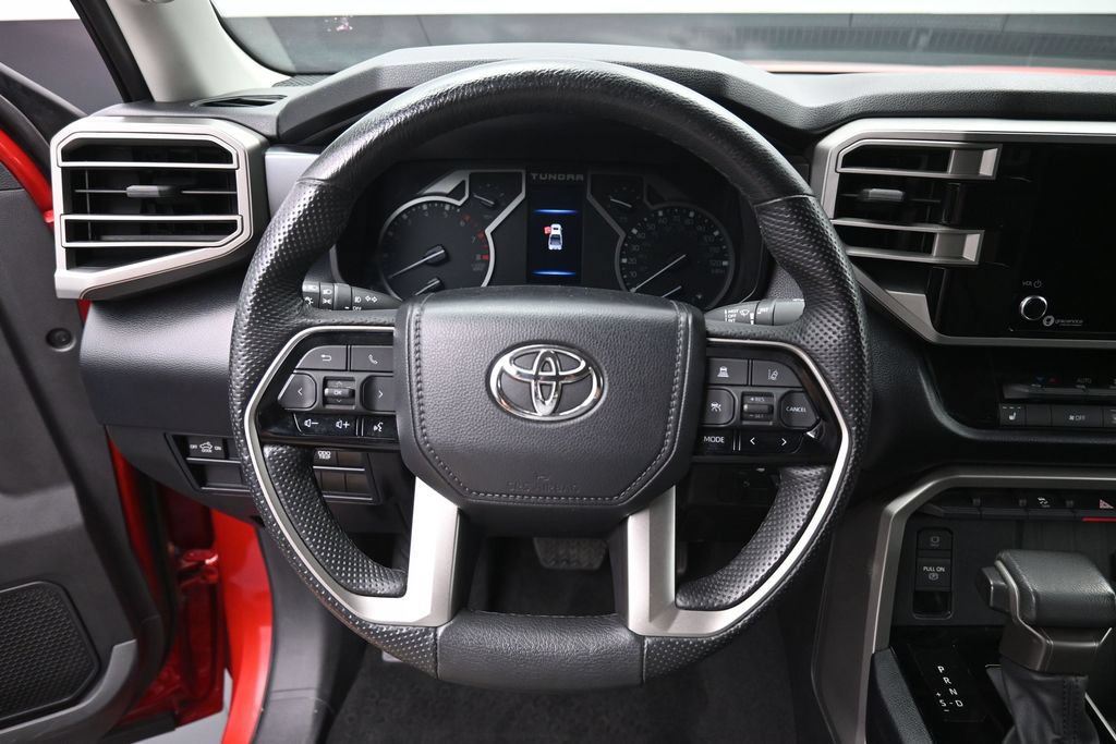 Used 2024 Toyota Tundra SR5 w/ SR5 Premium Package AWD/4WD image 17
