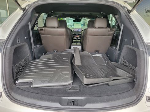 Used 2022 MAZDA CX-9 Signature image 14