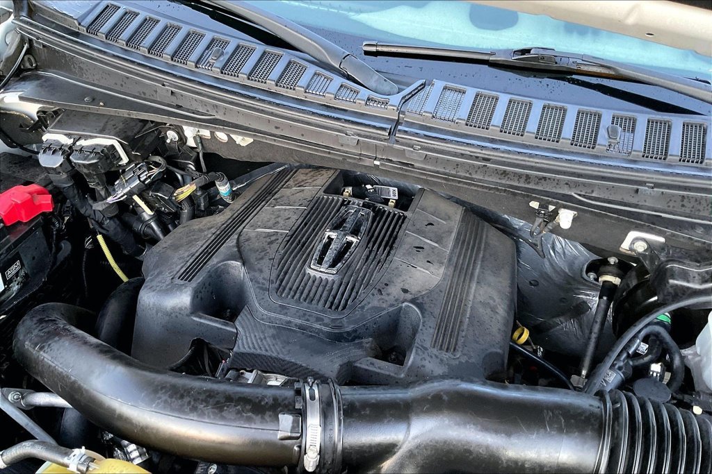 Used 2020 Lincoln Navigator Reserve AWD/4WD image 32