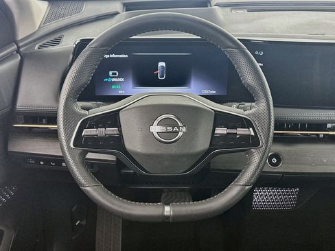 Used 2024 Nissan Ariya FWD image 18