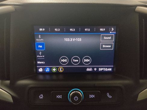 Used 2020 GMC Terrain SLE FWD image 25