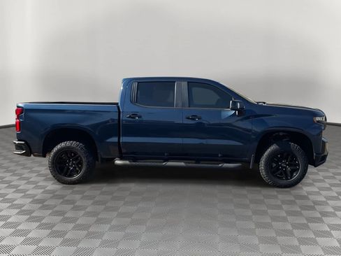 Used 2020 Chevrolet Silverado 1500 LT Trail Boss image 2