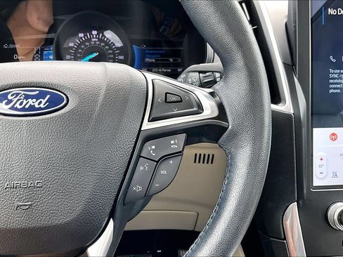 Used 2024 Ford Edge Titanium w/ Equipment Group 301A AWD/4WD image 19