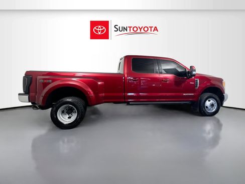Used 2017 Ford F350 Lariat w/ Lariat Ultimate Package AWD/4WD image 2