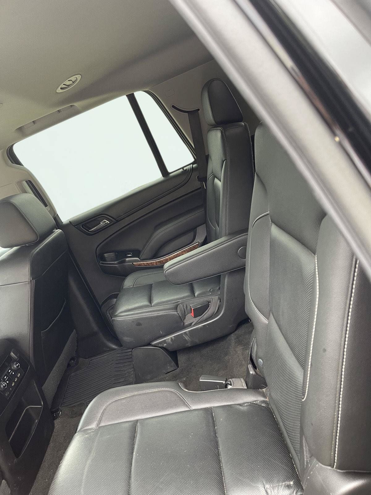 Used 2018 Chevrolet Tahoe Premier AWD/4WD image 15