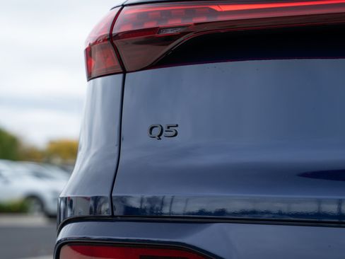 New 2025 Audi Q5 Premium Plus image 29