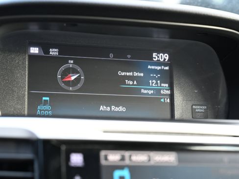 Used 2016 Honda Accord Touring image 14