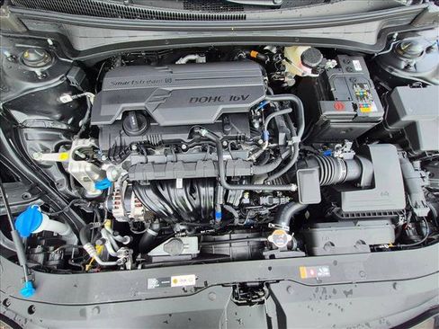 New 2026 Hyundai Elantra Sport FWD image 15