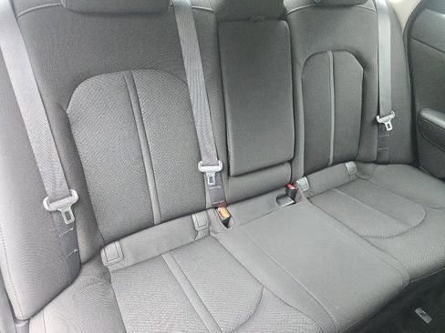 Used 2018 Kia Optima LX FWD image 18
