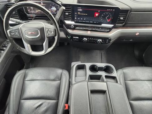Used 2025 GMC Sierra 1500 SLT RWD image 26