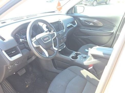 Used 2023 GMC Terrain SLE w/ Driver Convenience Package AWD/4WD image 9