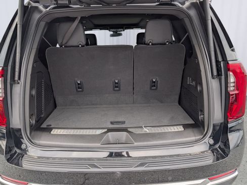 Certified 2025 GMC Yukon Denali w/ Sun & Power Step Package image 12