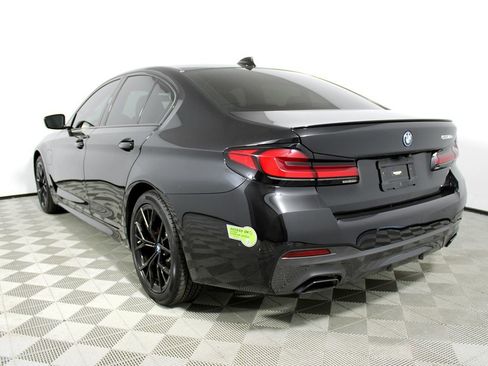 Used 2023 BMW 530e w/ M Sport Package image 37