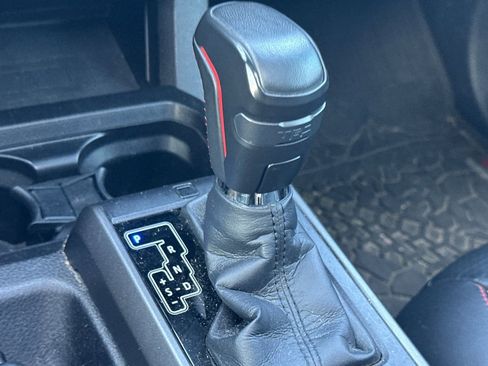 Used 2020 Toyota Tacoma TRD Pro AWD/4WD image 30
