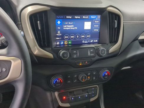 Used 2023 GMC Terrain Denali w/ Denali Premium Package image 28