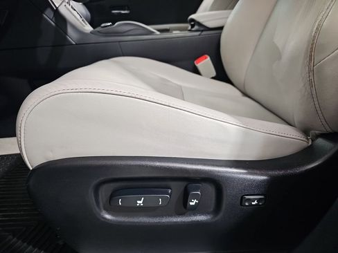 Used 2014 Lexus RX 350 AWD w/ Navigation Package image 31